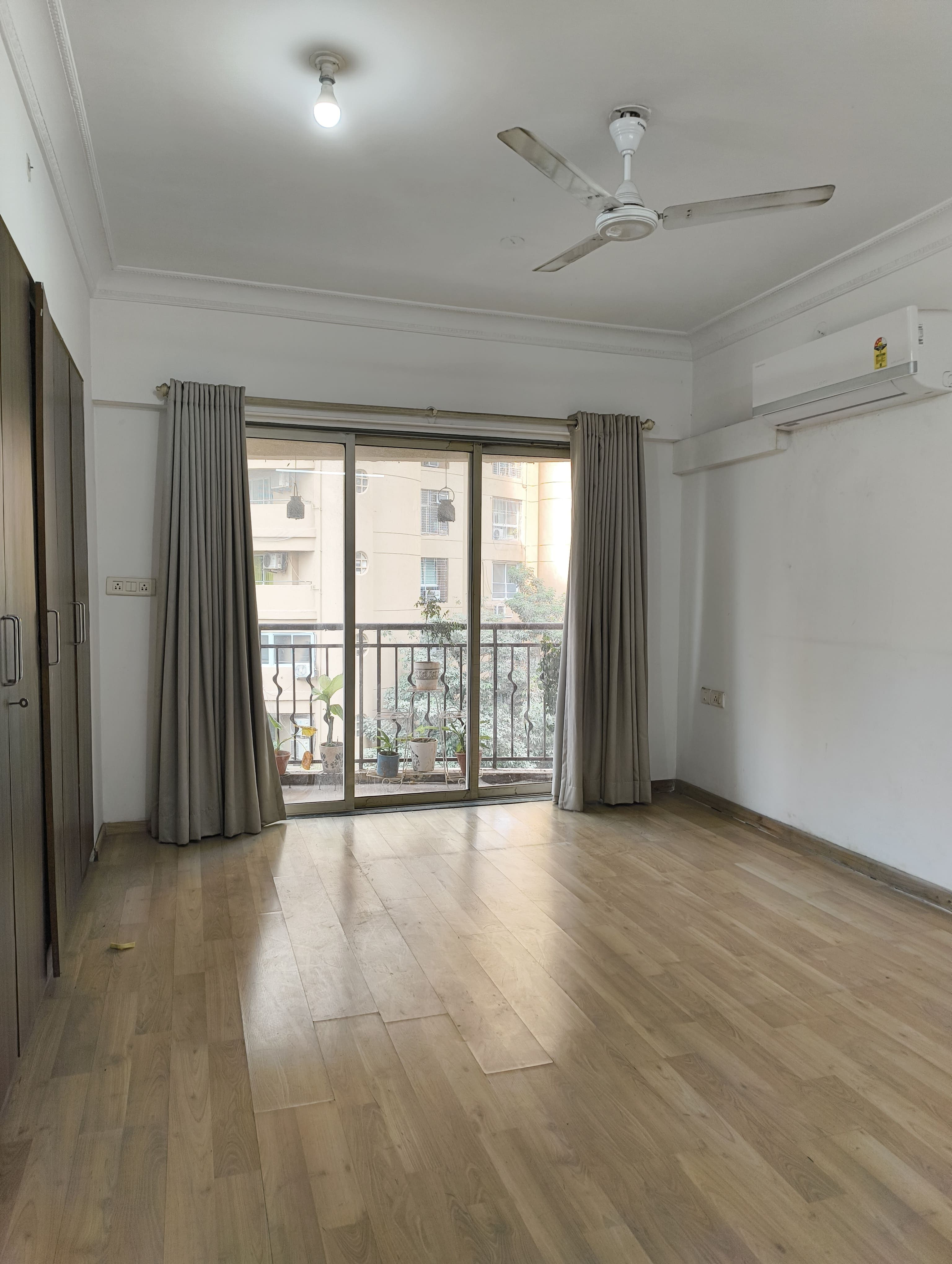 3 BHK Garden Facing Flat for Sale in Yarrow, Nahar Amrit Shakti, Chandivali – ₹3 Cr
