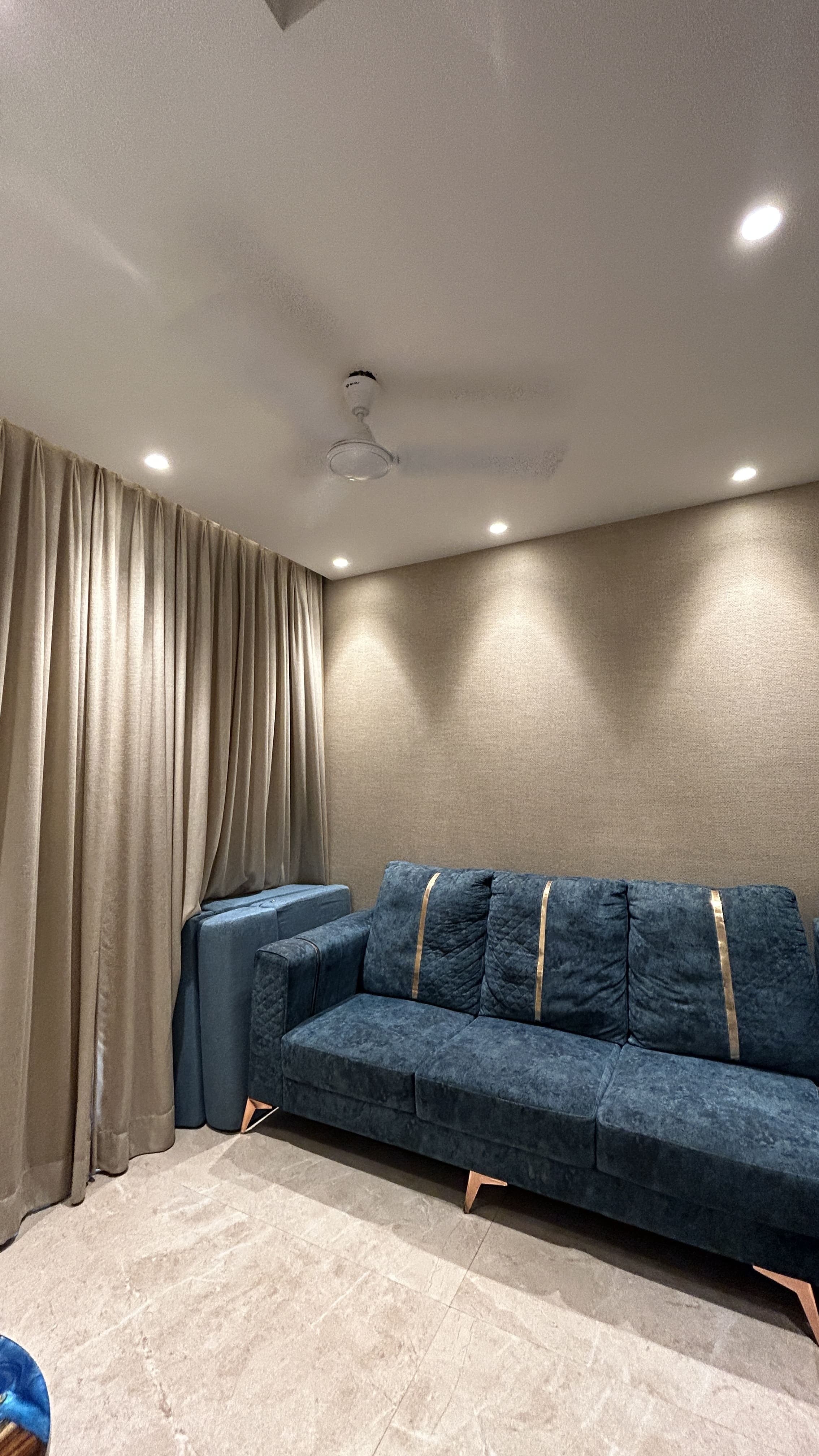 1 BHK Flat for Rent in Regent Hill Powai | ₹70K | Powai 