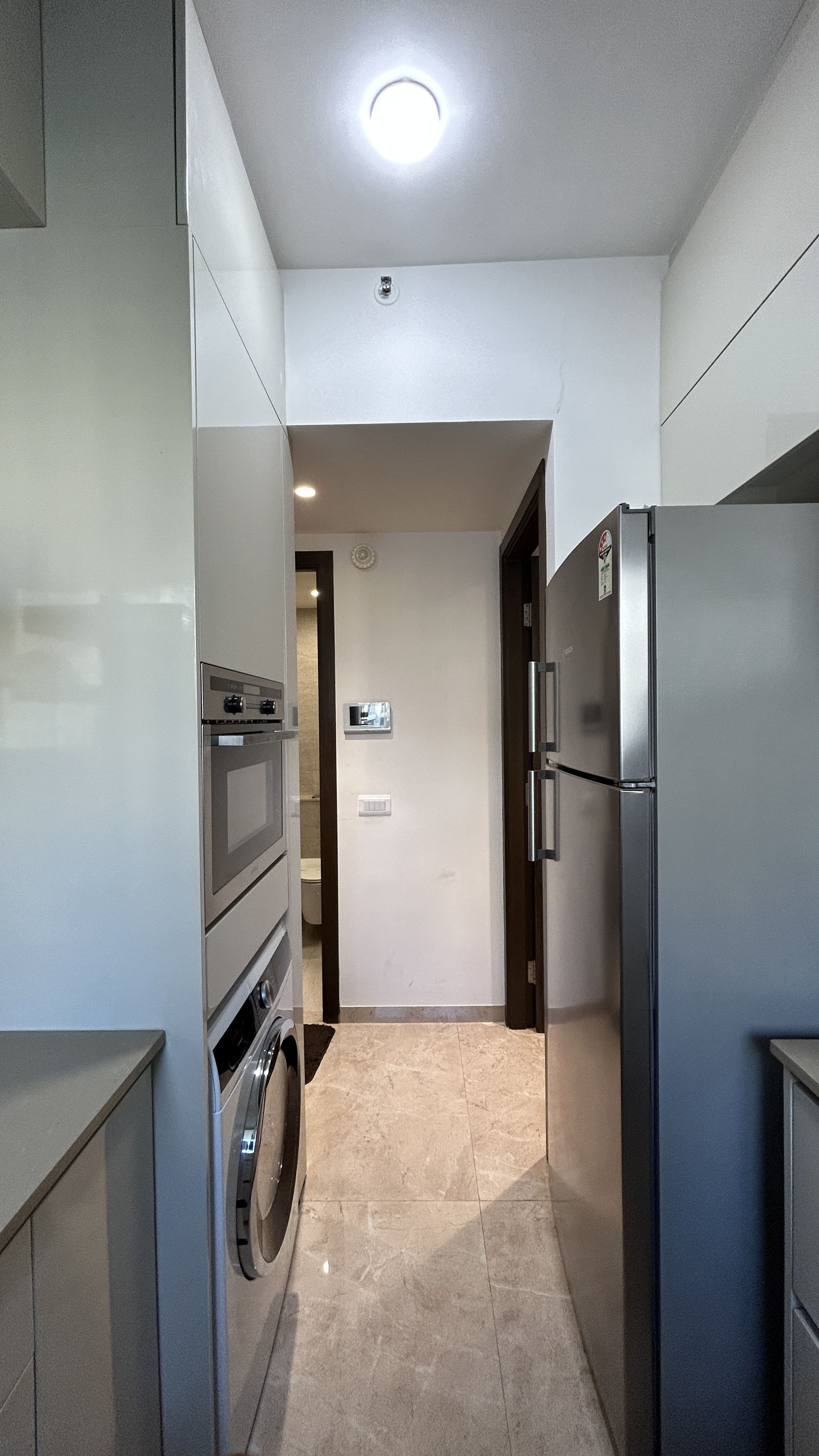 1 BHK Flat for Rent in Regent Hill Powai | ₹70K | Powai 