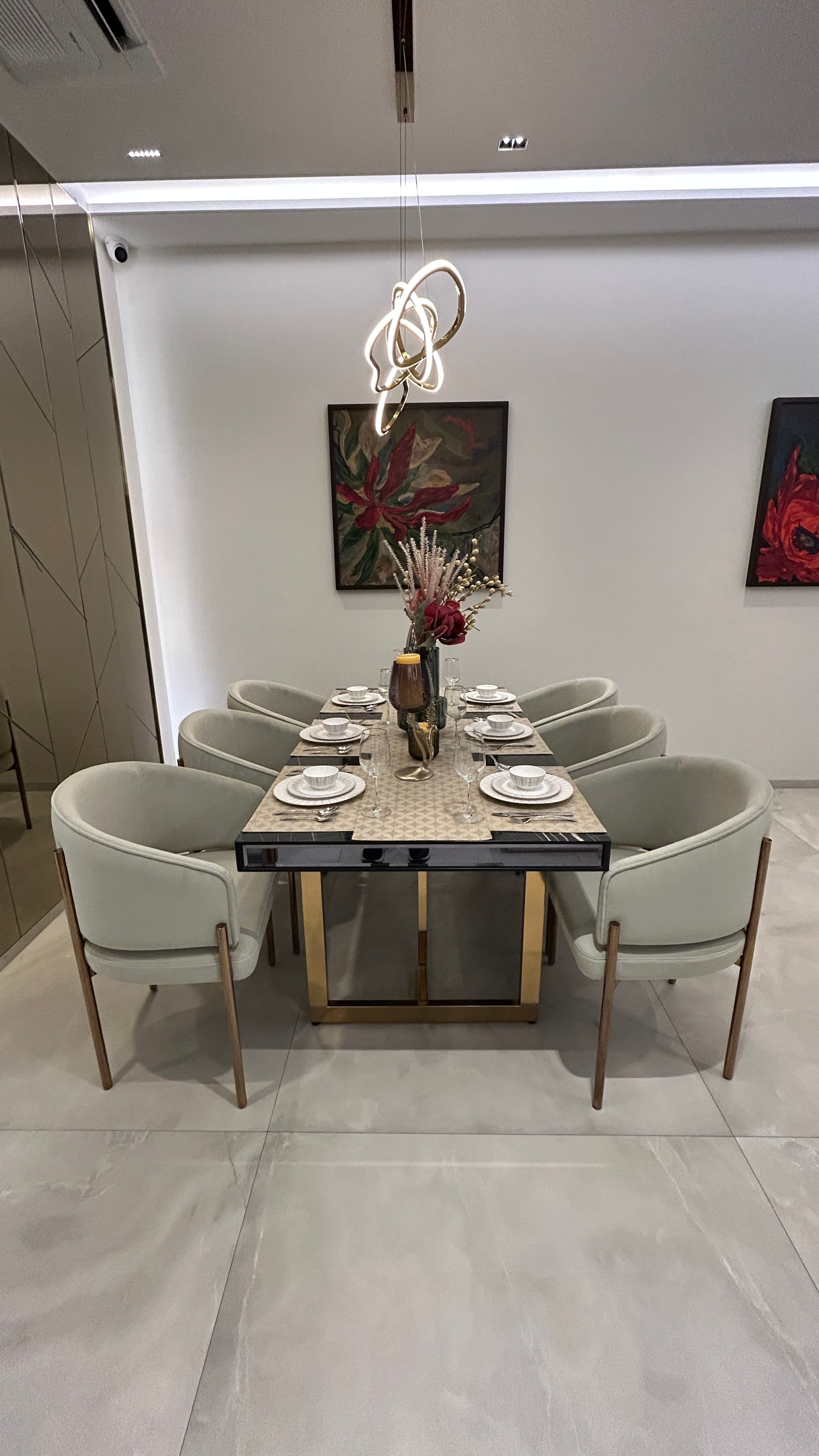 Vista Hiranandani Jogeshwari West | Luxury 2 & 3 BHK Apartments and Duplex Penthouses Near Oshiwara