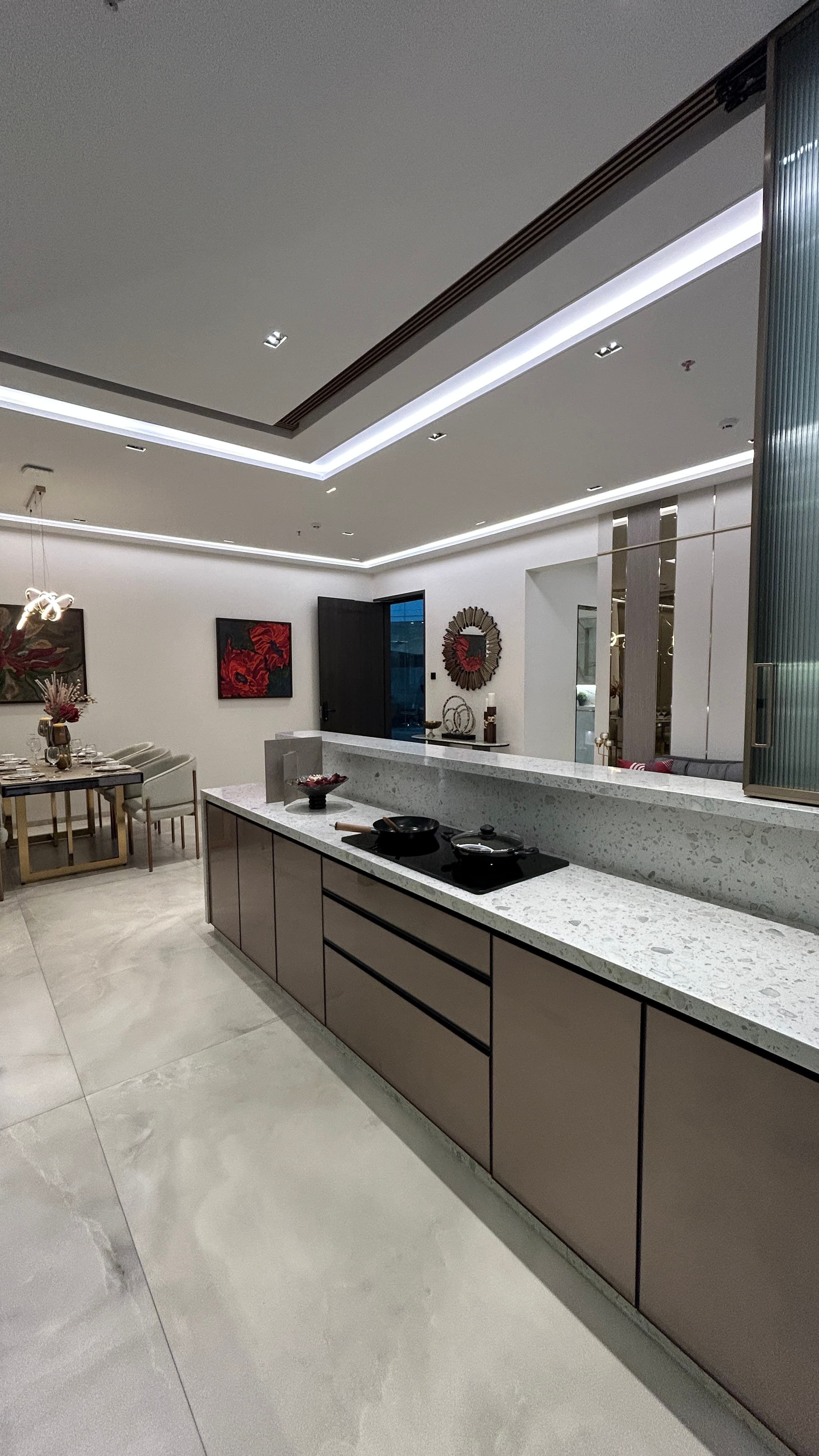Vista Hiranandani Jogeshwari West | Luxury 2 & 3 BHK Apartments and Duplex Penthouses Near Oshiwara