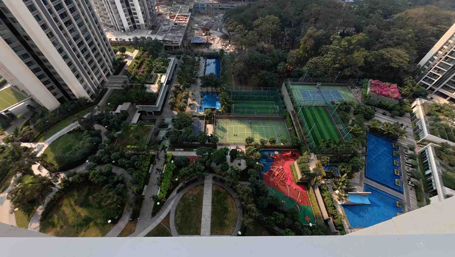 Oberoi Esquire | Luxury 3 BHK Goregaon East ₹8.05 Cr