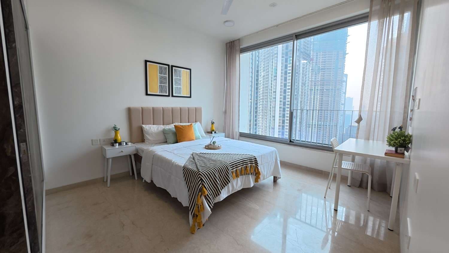 Oberoi Esquire | Luxury 3 BHK Goregaon East ₹8.05 Cr