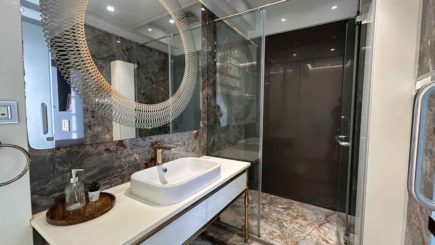 4 BHK Apartment in Lodha Fiorenza Goregaon East