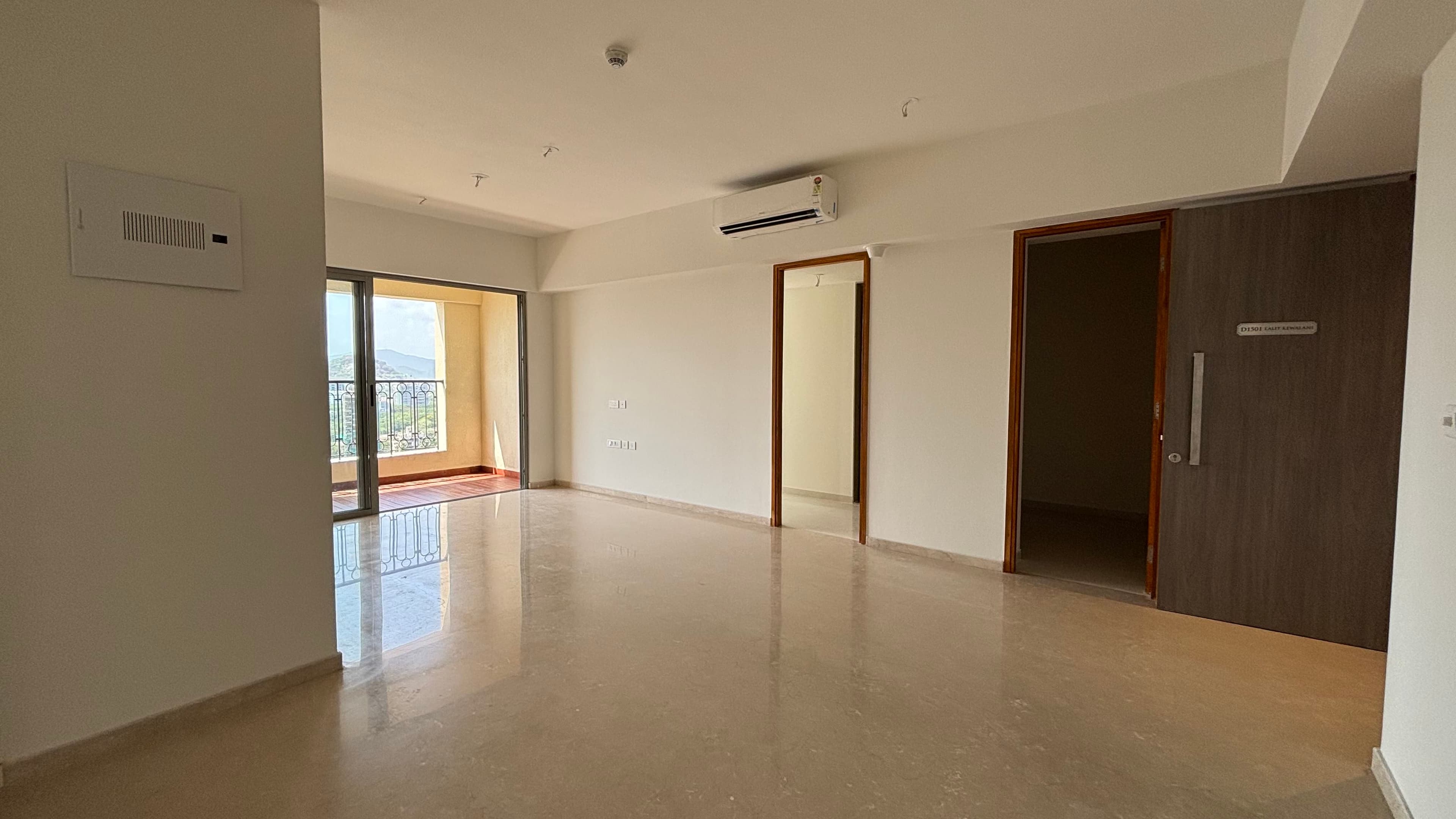 Lodha Bellagio Powai | 4.5 BHK Rent Lake View