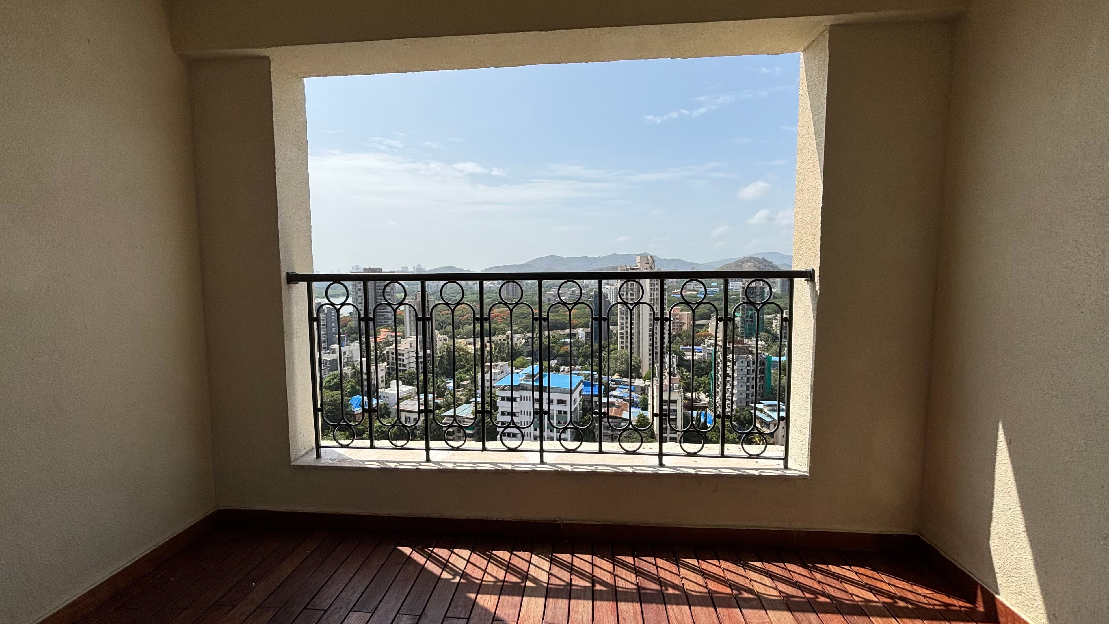 Lodha Bellagio Powai | 4.5 BHK Rent Lake View