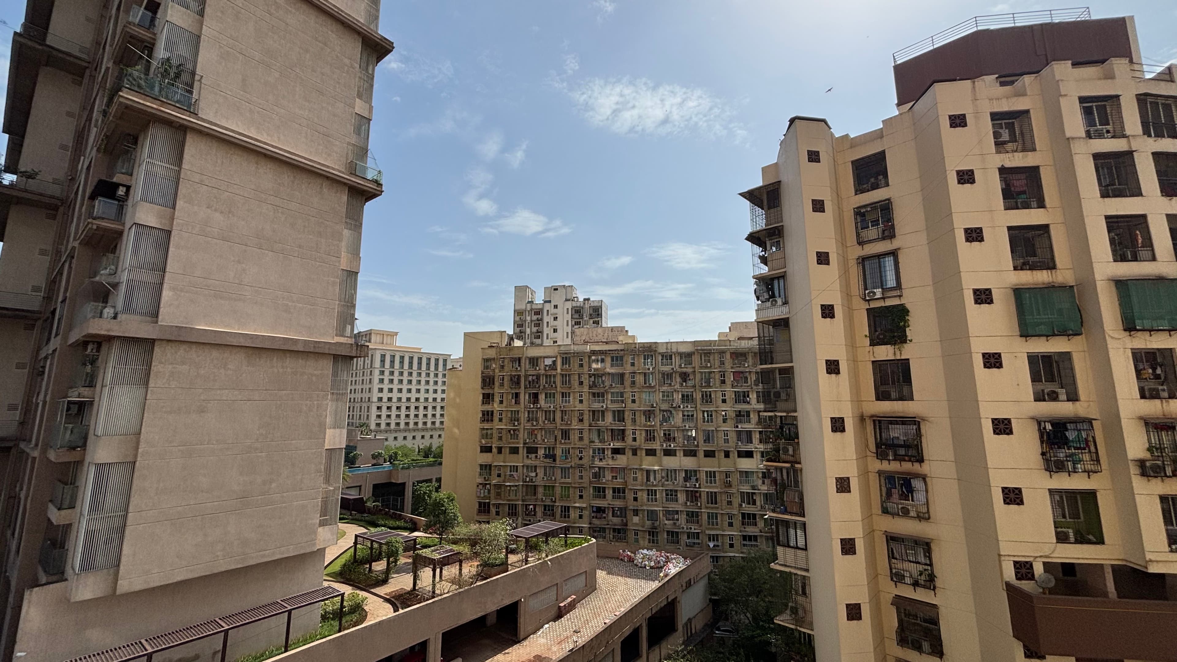 Lodha Bellagio Powai | Luxury 3.5 BHK ₹7 Cr