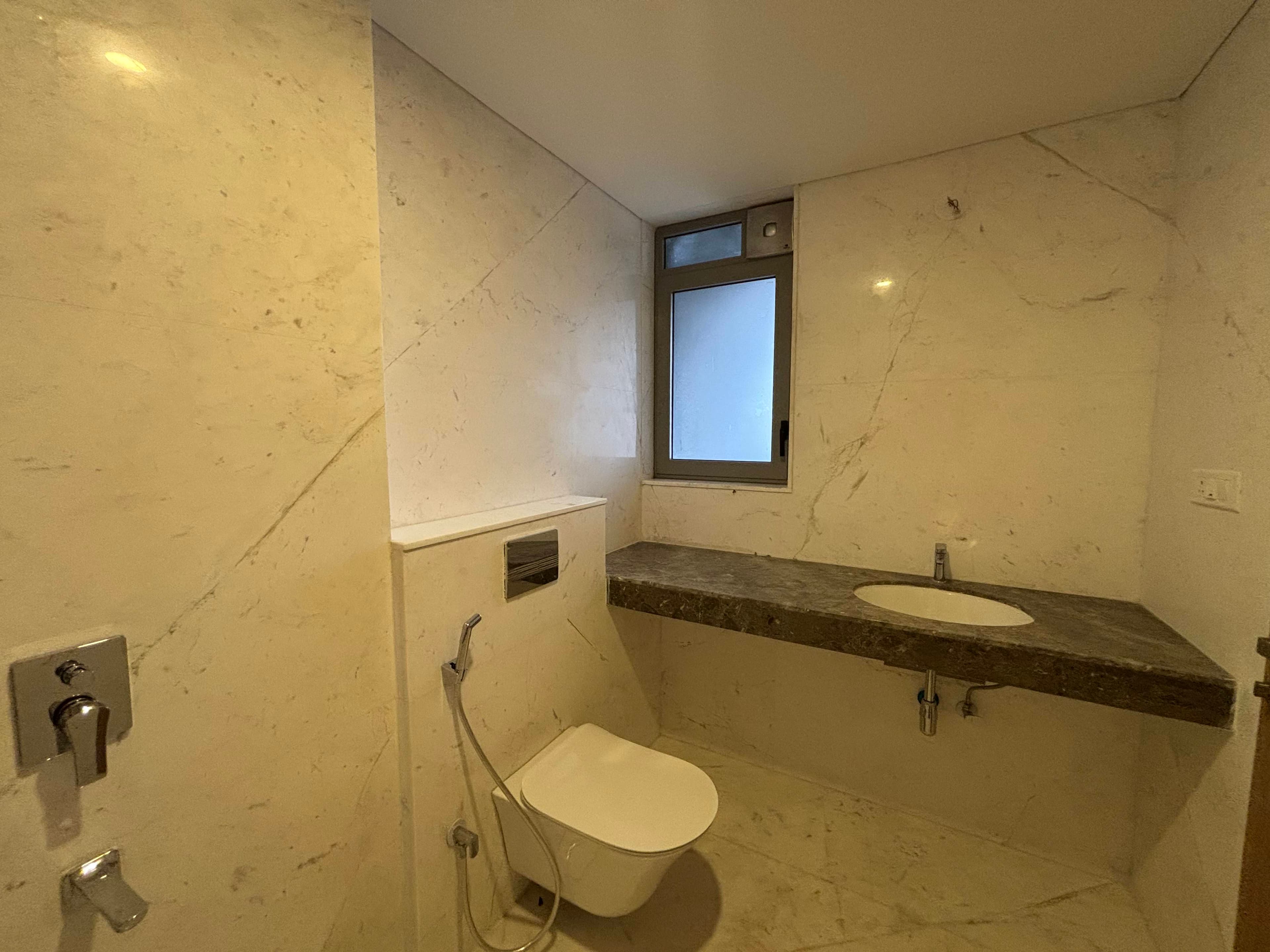 3.5 BHK Lake Facing Apartment for Sale in Lodha Bellagio Powai | Higher Floor