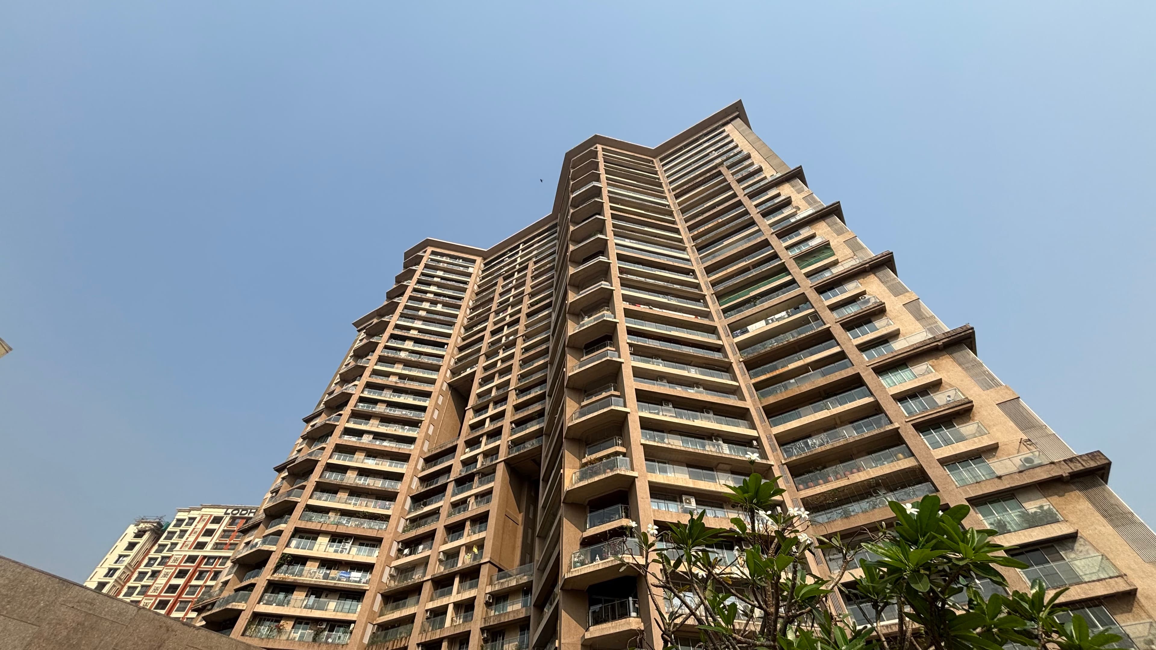 3.5 BHK Lake Facing Apartment for Sale in Lodha Bellagio Powai | Higher Floor