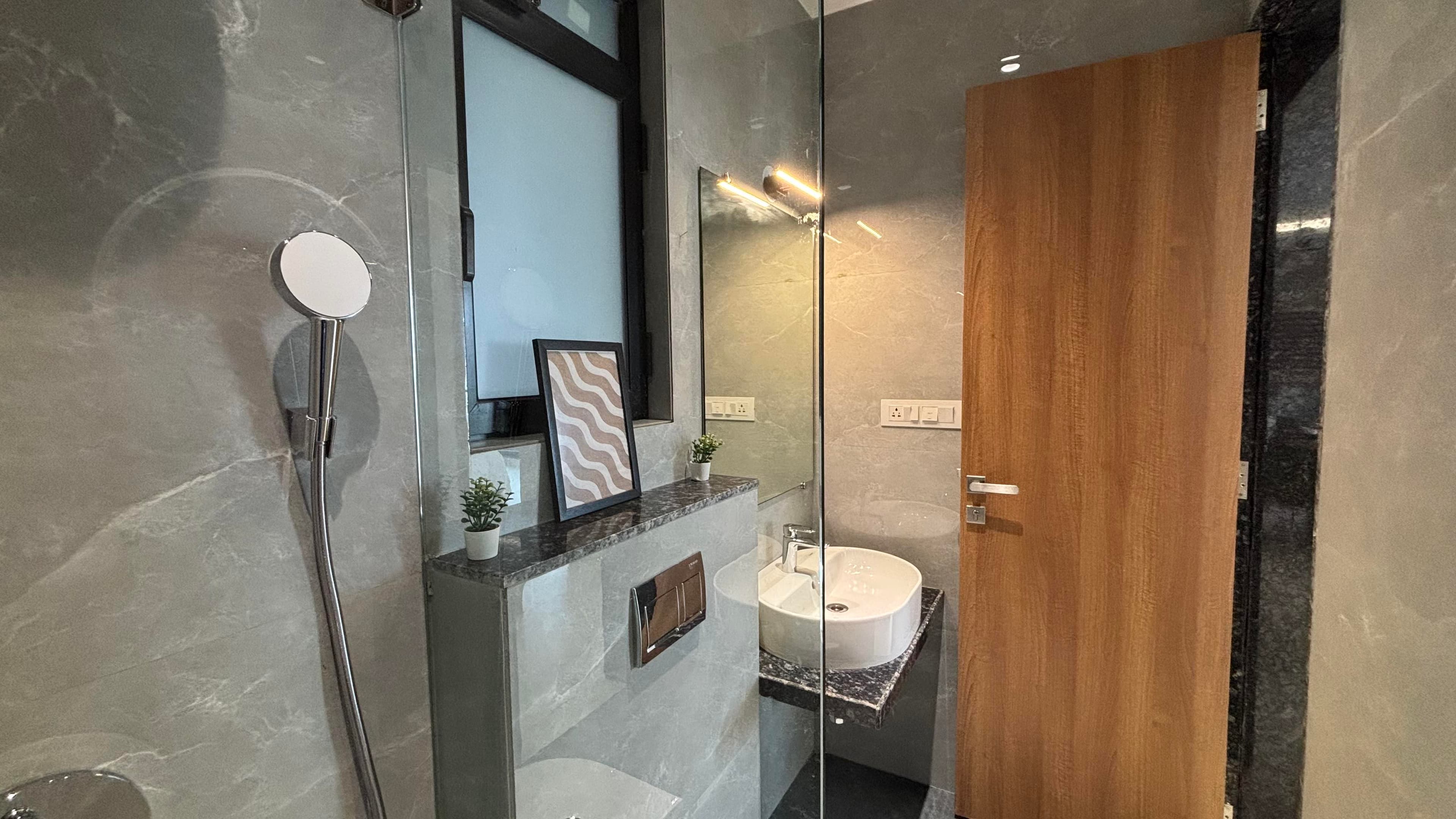 4 BHK Sea View Apartment for Sale in Bandra West | K L Astoria | 1735 Sq Ft