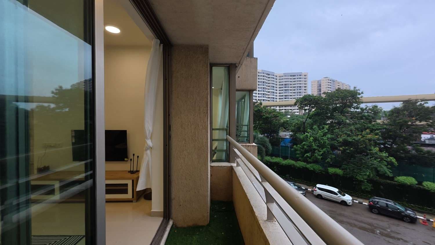 Oberoi Splendor | 2.5 BHK Jogeshwari East ₹5.05 Cr