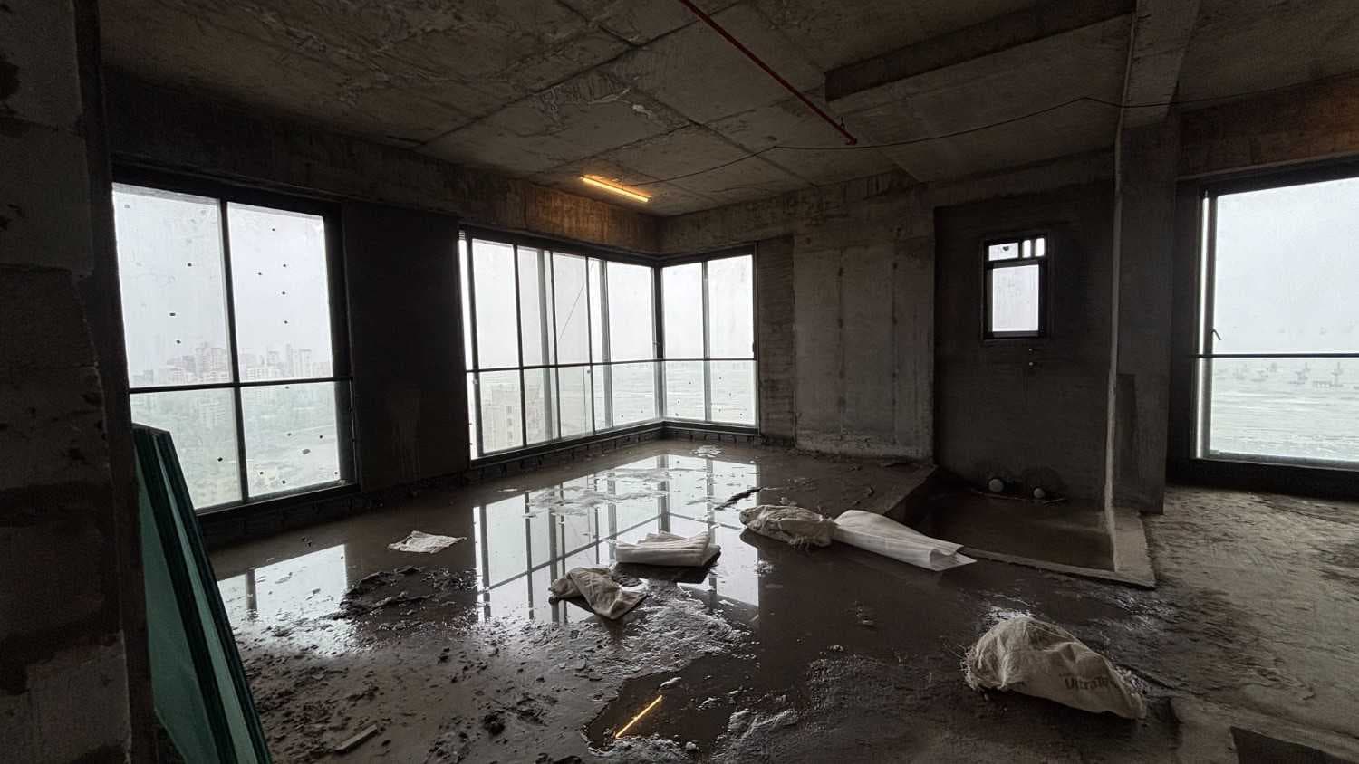 K L Astoria | 4 BHK Duplex Penthouse Bandra West