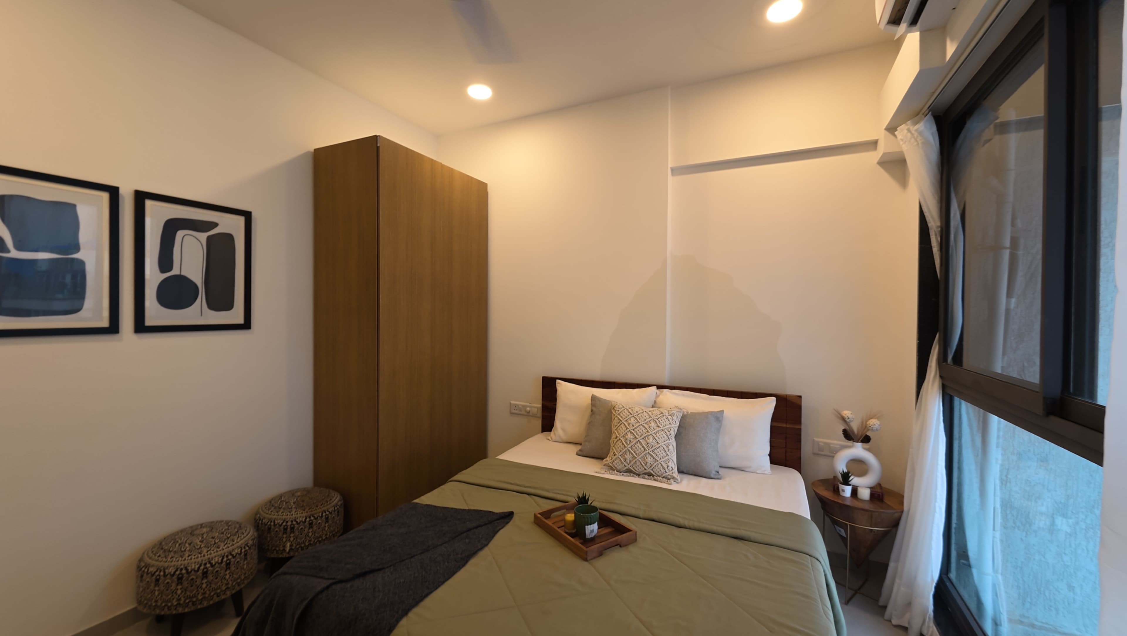 DLH Leo Oshiwara | 2 BHK Andheri West Apartment