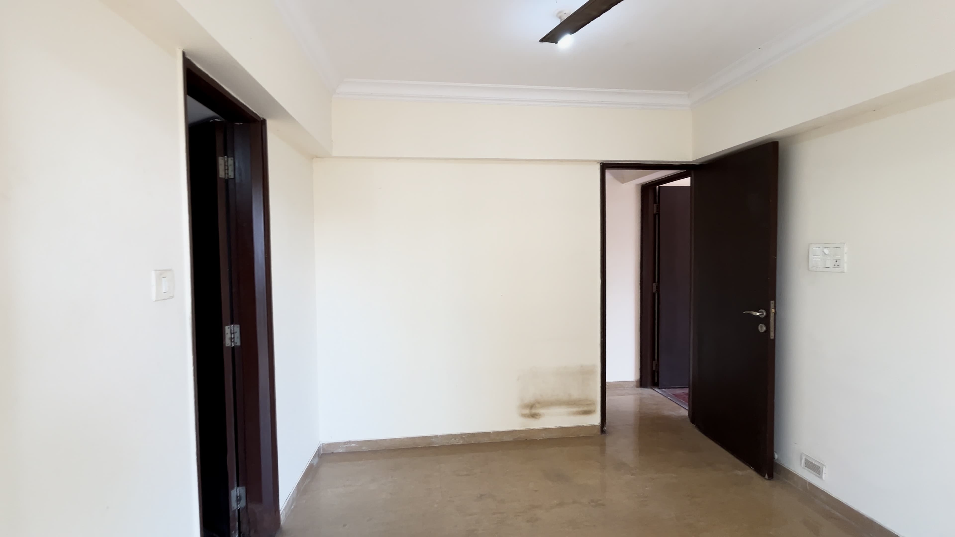 3 BHK for Sale in Lake Primrose Powai | 880 Sq Ft | ₹2.80 Cr