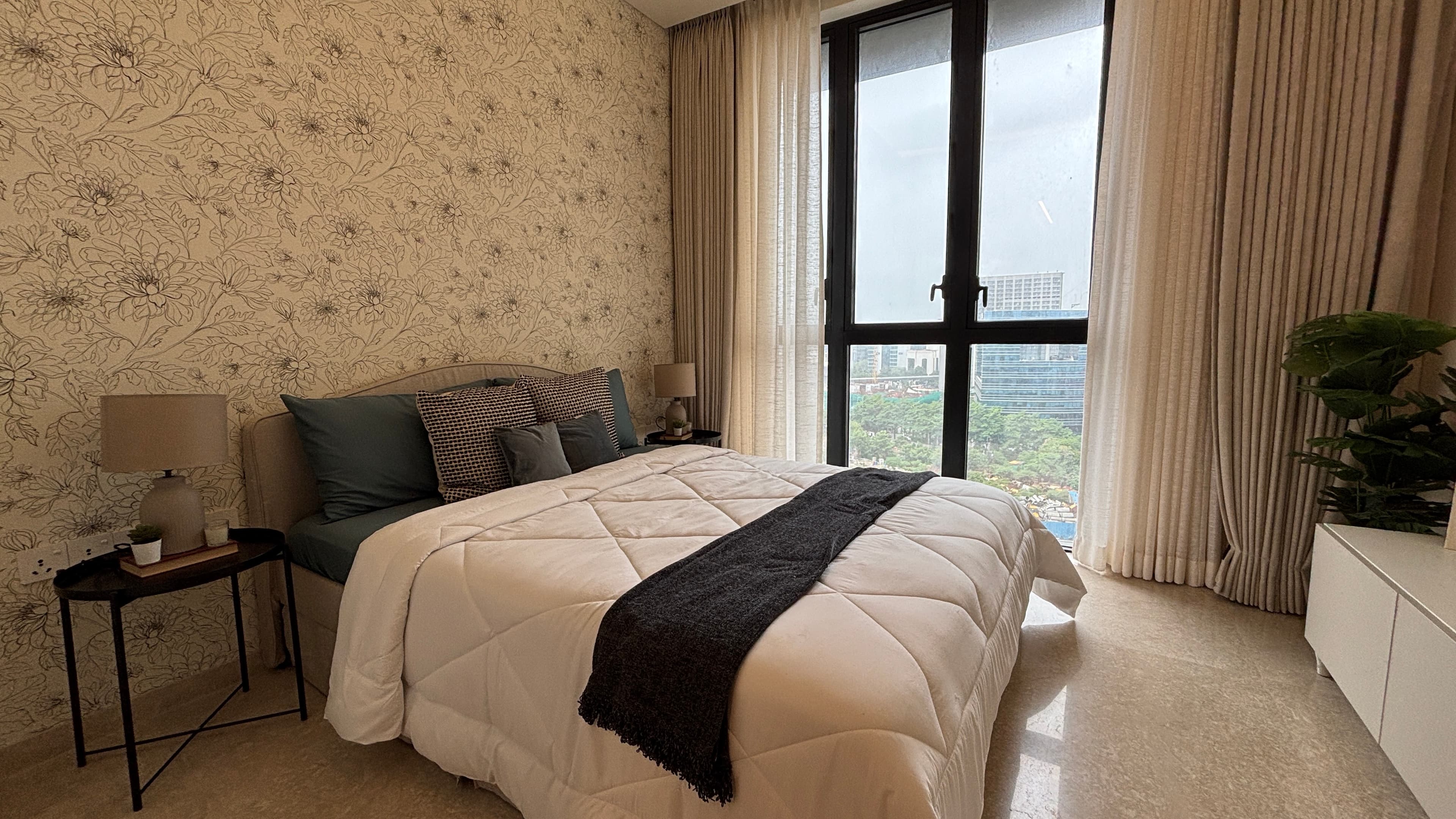 Forum Serendipity BKC | 3 BHK Apartment ₹8.30 Cr 
