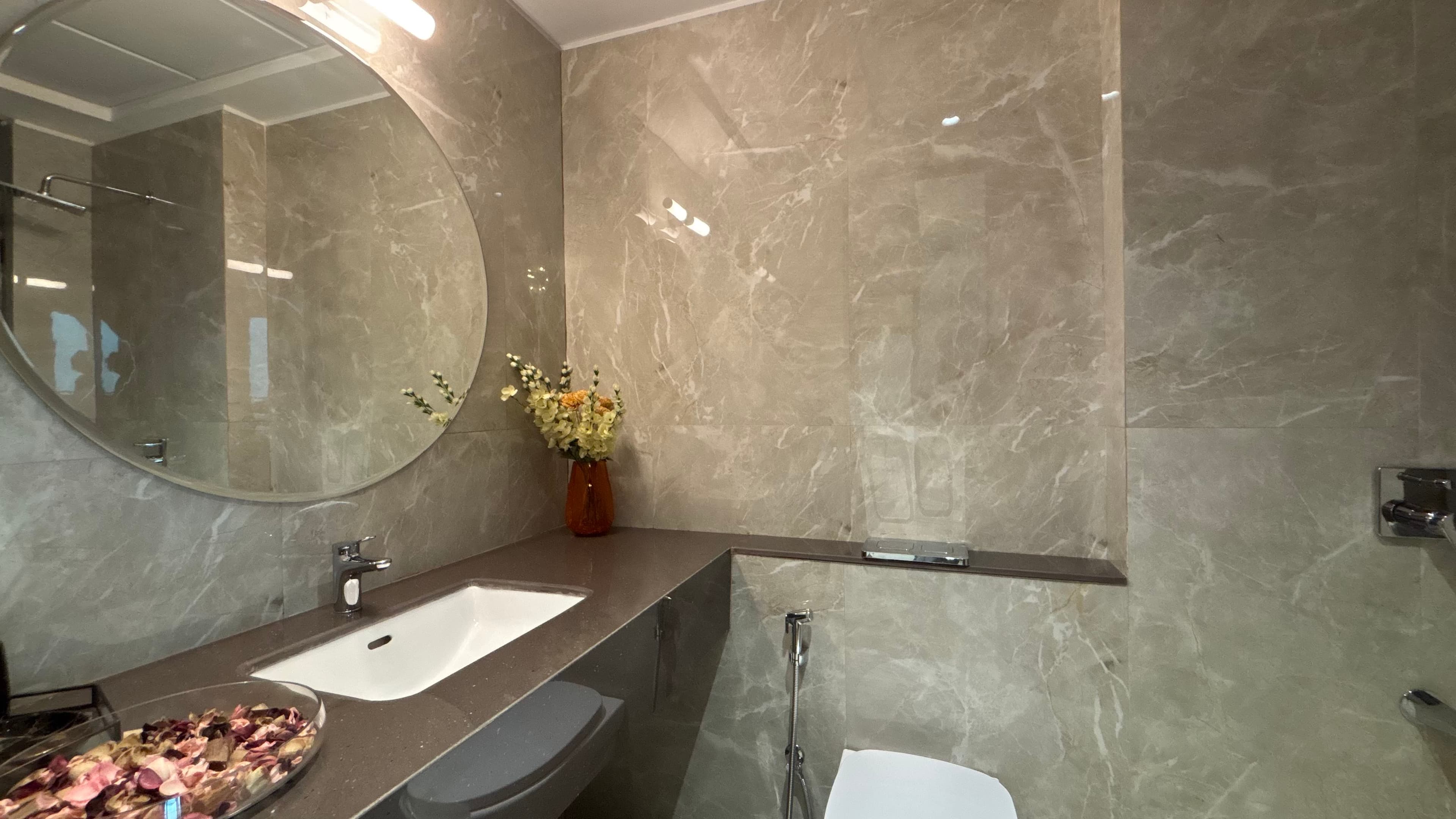 Raheja Antares Kanjurmarg West Mumbai | 3 & 4 BHK Luxury Homes | RealDeals