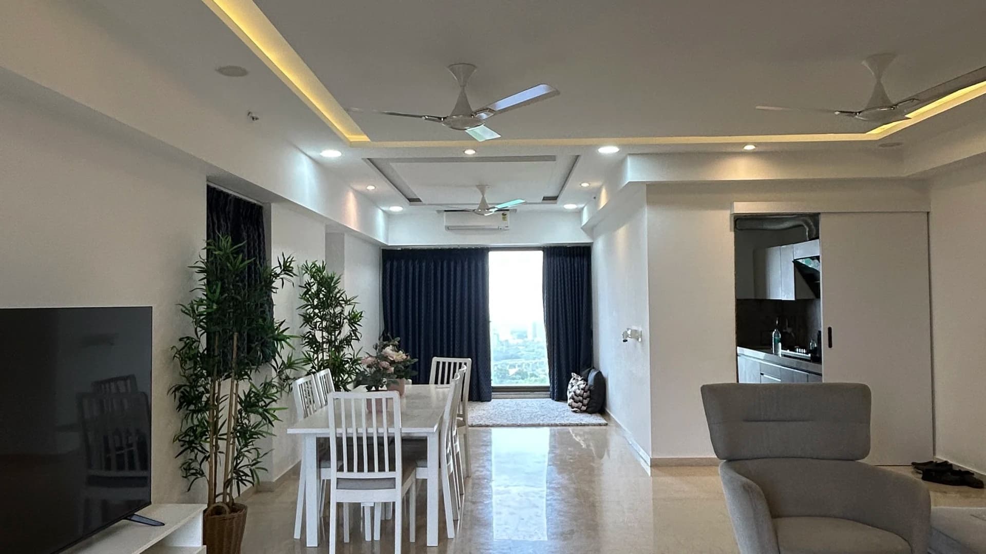 3 BHK for Rent in Kanakia Silicon Valley Powai | 1360 Sq Ft