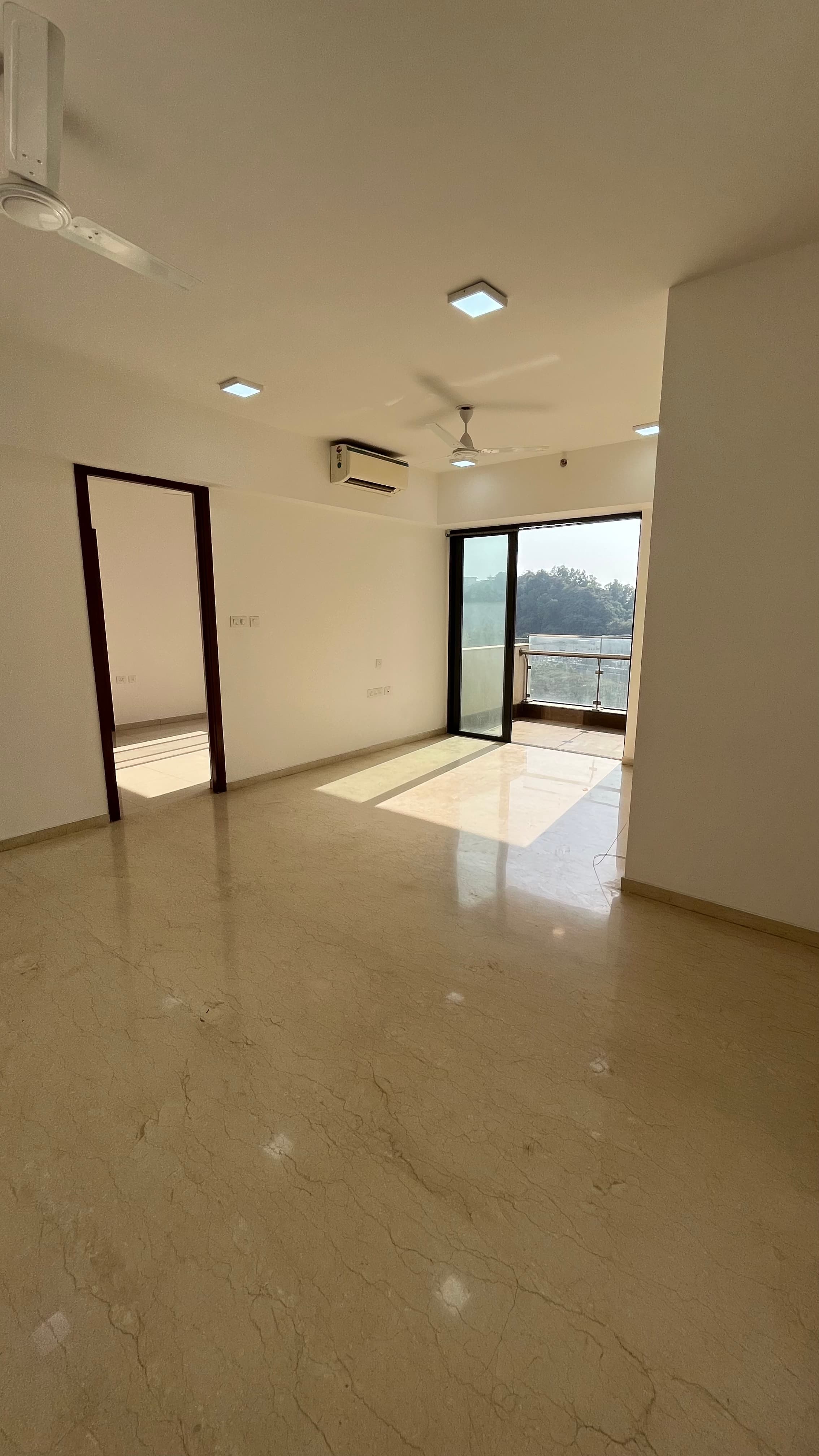 3 BHK for Sale in Shapoorji Pallonji Vicinia, Chandivali | 1050 Sq Ft | ₹3.90 Cr | Powai