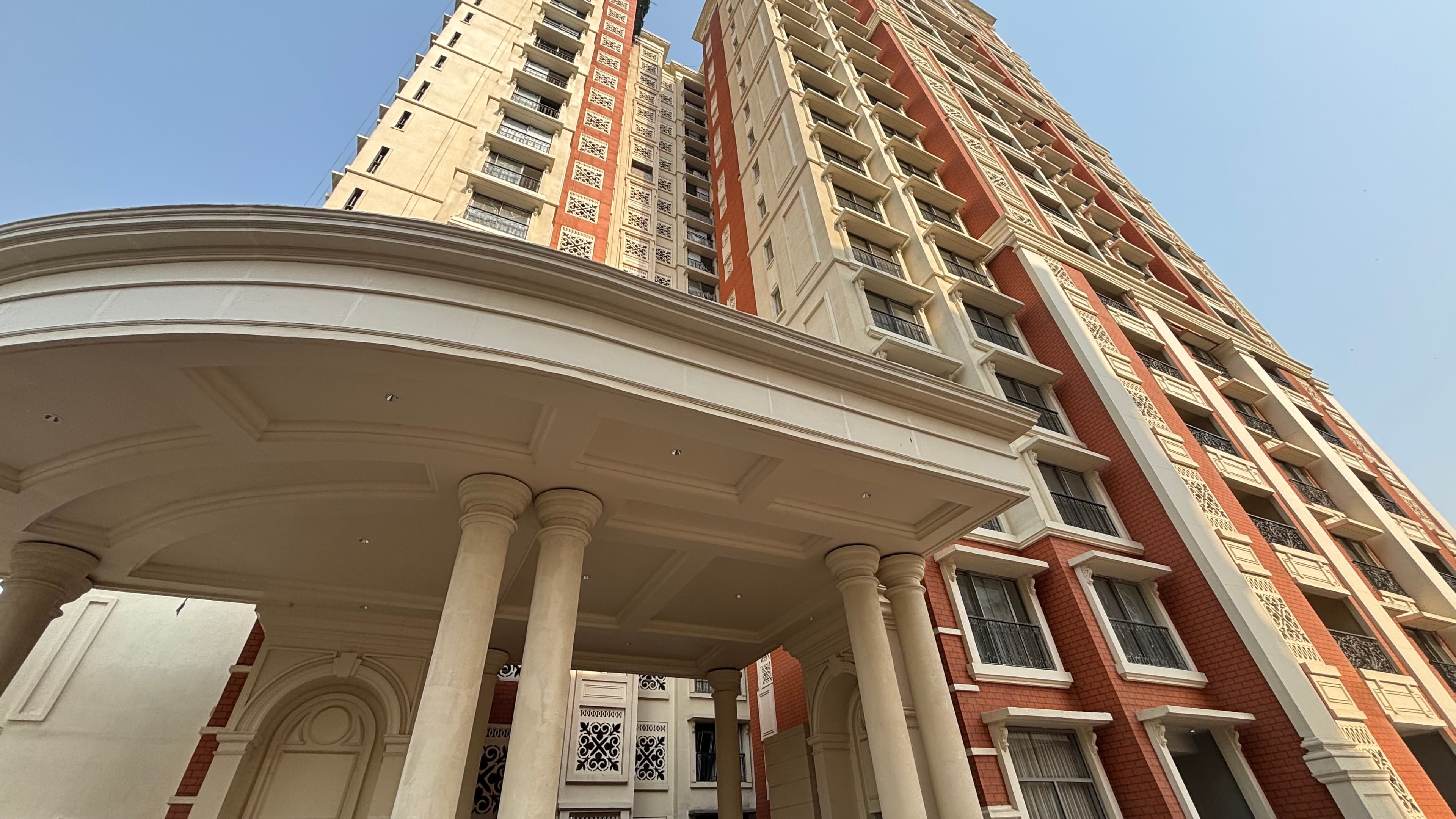 Lodha Bellagio Powai | 4.5 BHK Rent Lake View