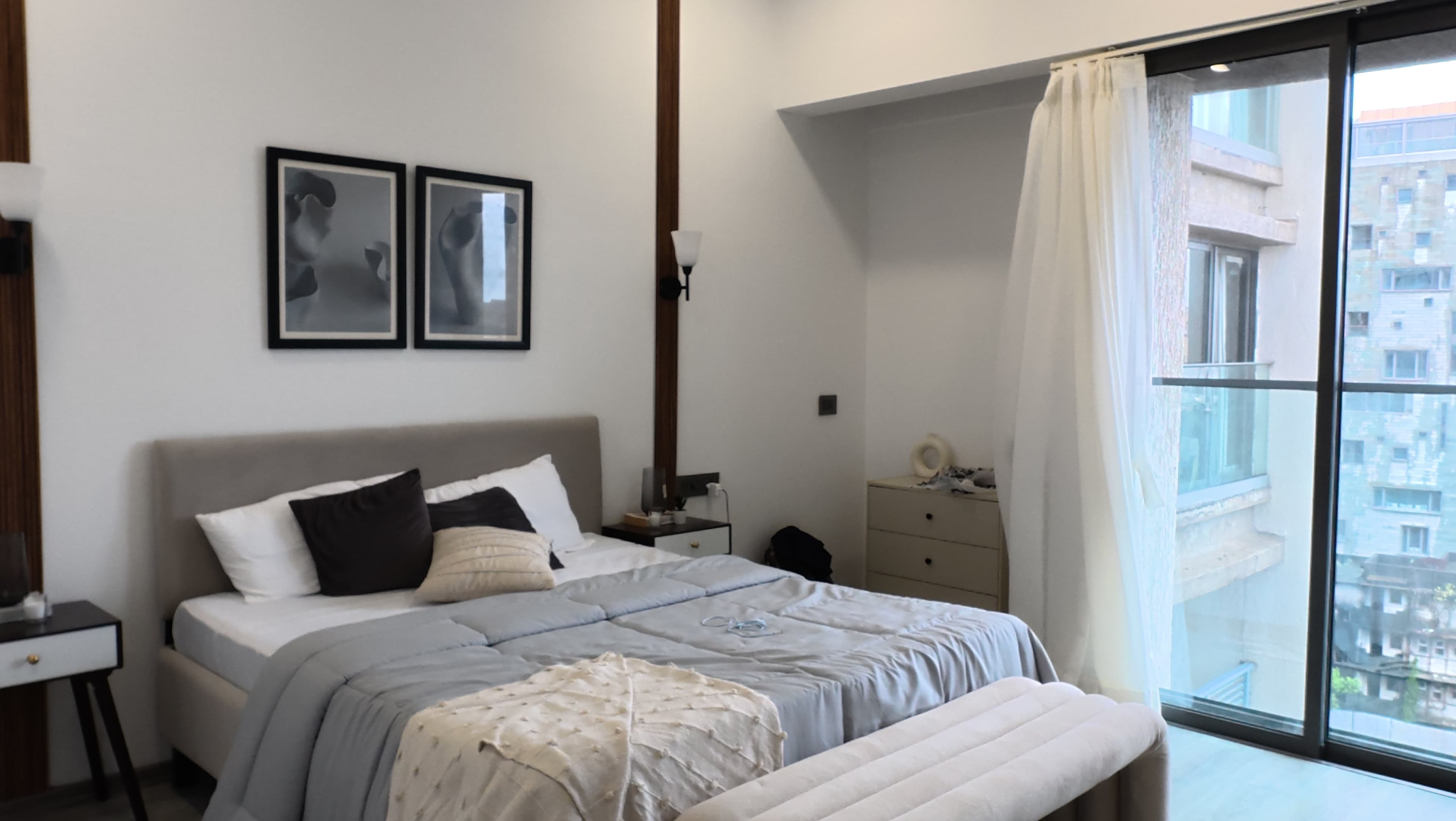 3 BHK Luxury Flat for Sale at Rustomjee Paramount Khar West | Sea View | 1291 Sq Ft